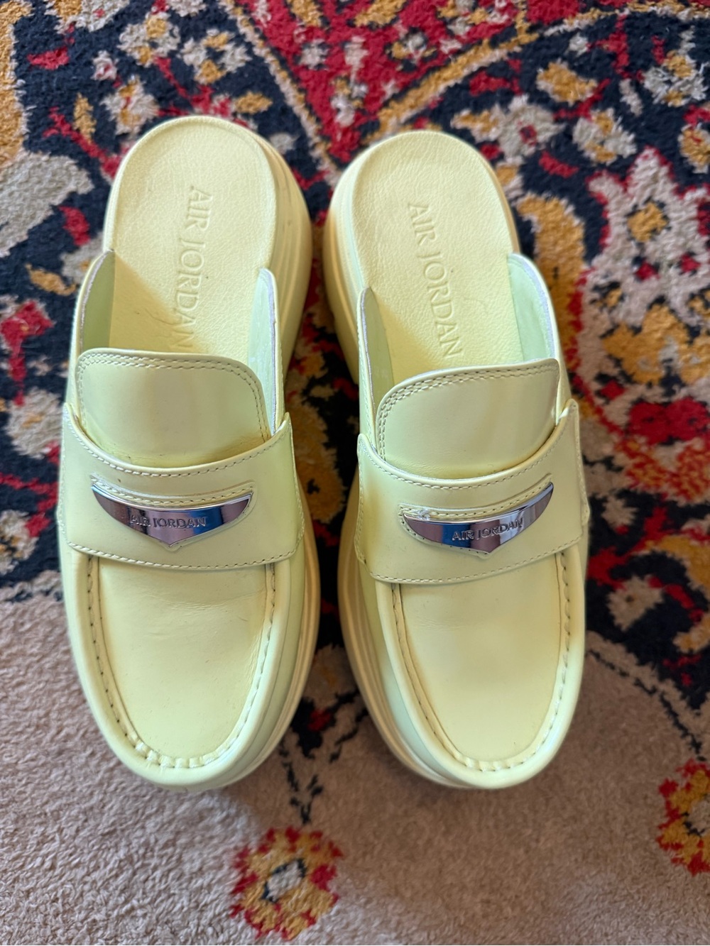 Nike Wild Jordan Loafer Shines Bright Like A Puffed Up Diamond Luminous Mule - Picture 4 of 8
